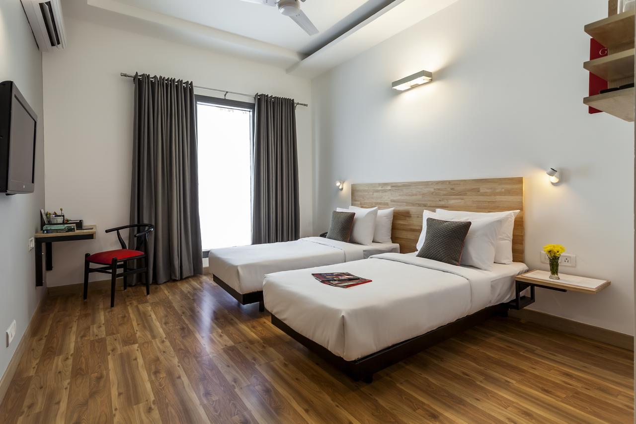 Oyo Townhouse 010 La Paradise Nuova Delhi Esterno foto